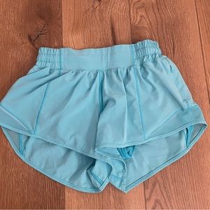 Lululemon hotty hot low rise blue shorts, 2.5 inches, size 4